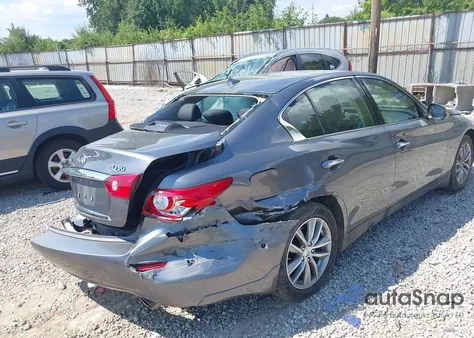 2015 Infiniti Q50 Premium z USA, uszkodzony, nr VIN JN1BV7AR4FM391660